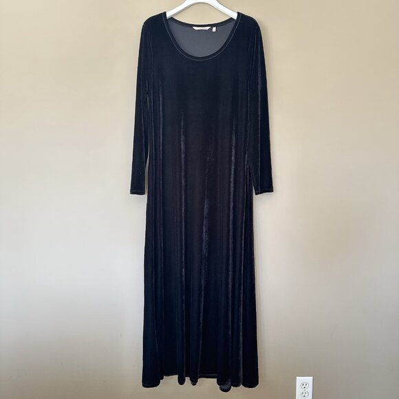Soft Surroundings Long Sleeve Black Velvet Maxi Dress Women L Pockets Santiago - Picture 8 of 8
